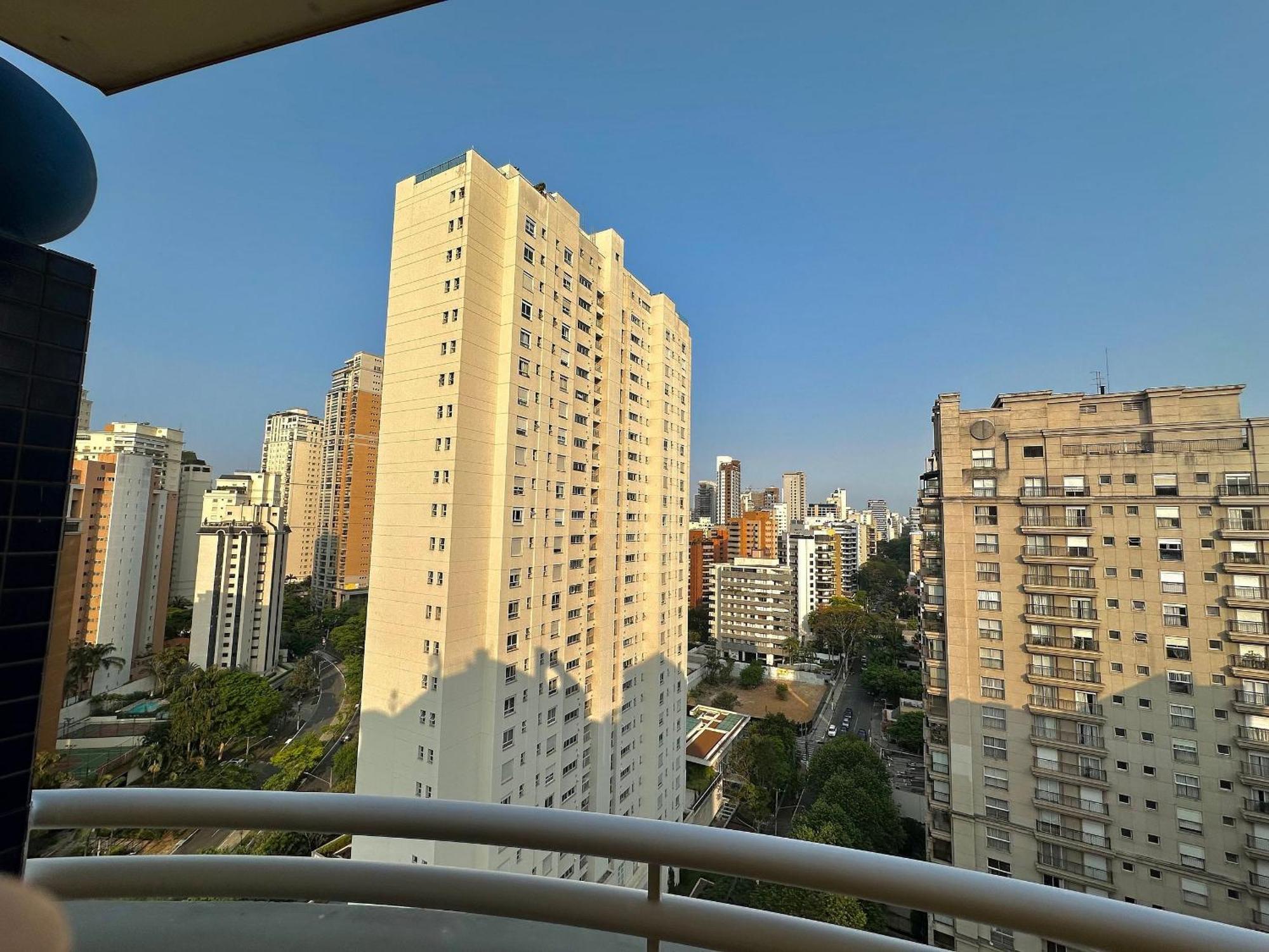 Flat Itaim Bibi Reformado C Ar Condicionado Uh2702 Apartment - Sao Paulo — Photos 1